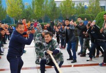 《以中国式班主任第9关拔河攻略》（打造最强拔河队伍，让胜利属于我们！）